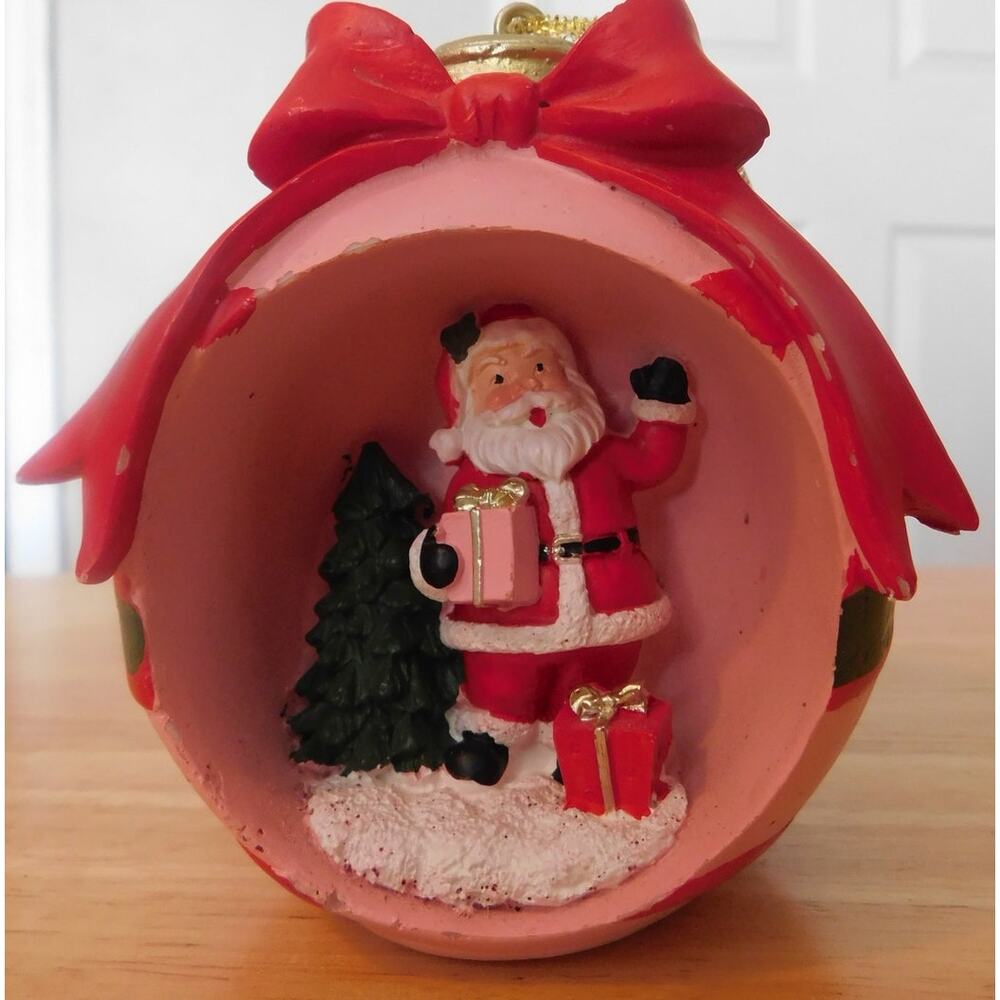 Christmas Tree Ornament 4" Berry Jolly Santa w/Presents Pink w/Red Bow New